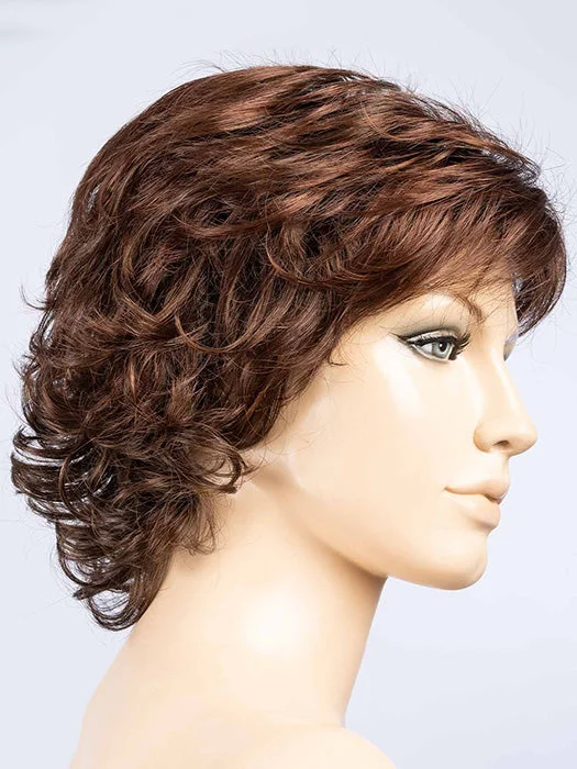 Red Vino Shaded | 33.6.30 | Dark Brown and Dark/Light Auburn blend with Shaded Roots