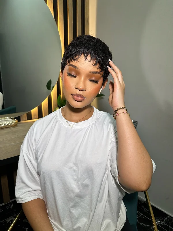Bob Wigs for Athletic Builds​ Flash Sale : Straight Pixie : Trimmed pixie cut