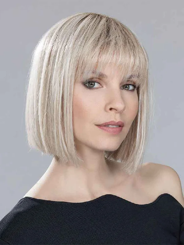 Bob Wigs with Middle - Parted Styles​ Cleo wig - Ellen Wille Hairpower Collection