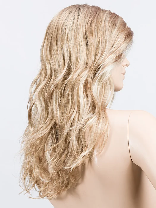 CARAMEL LIGHTED | 20.26.19 | Dark Honey Blonde base with Gold Blonde Highlights on the Top Only with a Darker Nape