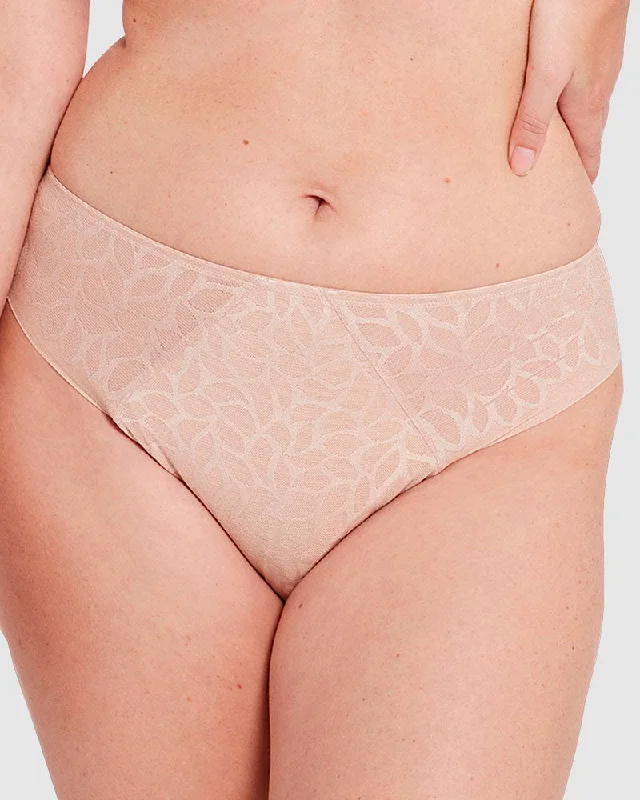 Perfect Curves Smooth Lace Bikini Brief Sans Complexe