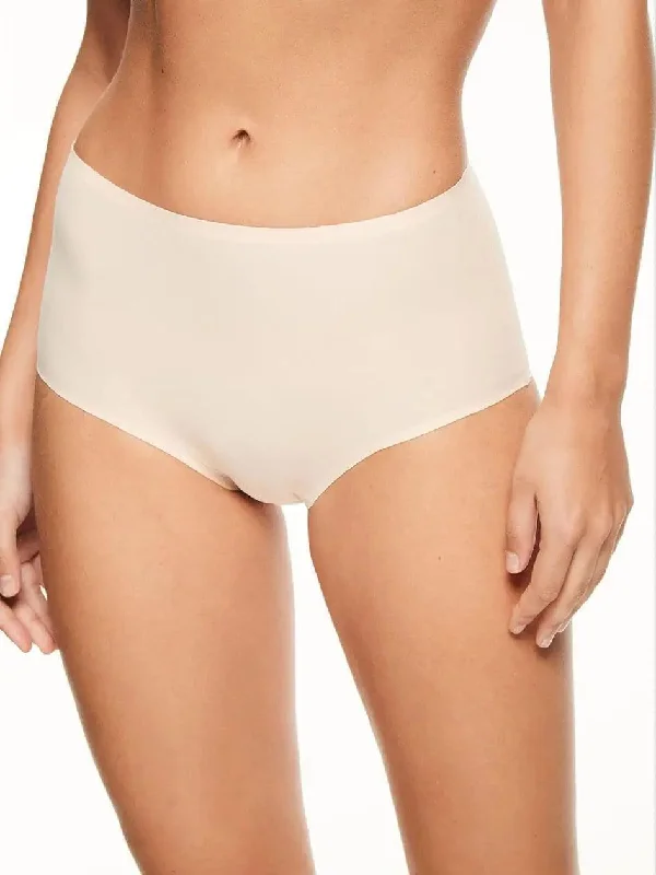 SoftStretch Seamless High Waist Brief