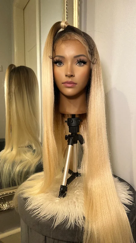 Lace wig with a 200 - density for a full and thick appearanceKennedy 36" Blonde 360 Lace Front Wig Lace wig with a 200 - density for a full and thick appearanceKennedy 36" Blonde 360 Lace Front Wig