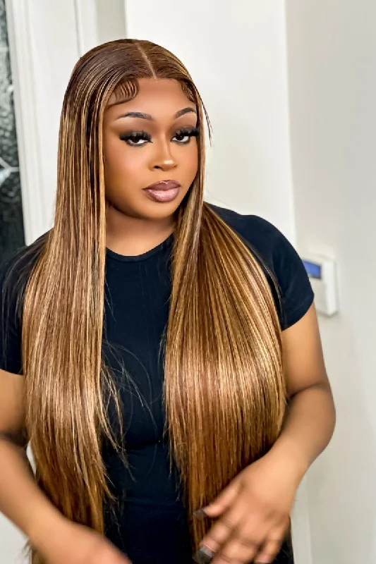 Colored wig with a side - swept bang for a sophisticated lookDORA STRAIGHT HIGHLIGHTS WIG FRONTAL Colored wig with a side - swept bang for a sophisticated lookDORA STRAIGHT HIGHLIGHTS WIG FRONTAL