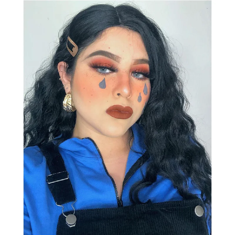 Wavy wig with a wavy bang for a trendy and modern styleNOBLE S.Gianna Synthetic Lace Wig (Part Lace)25 Inch丨1B Wavy wig with a wavy bang for a trendy and modern styleNOBLE S.Gianna Synthetic Lace Wig (Part Lace)25 Inch丨1B