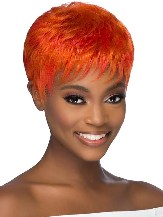 Short wig with a gradient color for a modern and stylish appearanceLena | HF Synthetic Wig (Basic Cap)