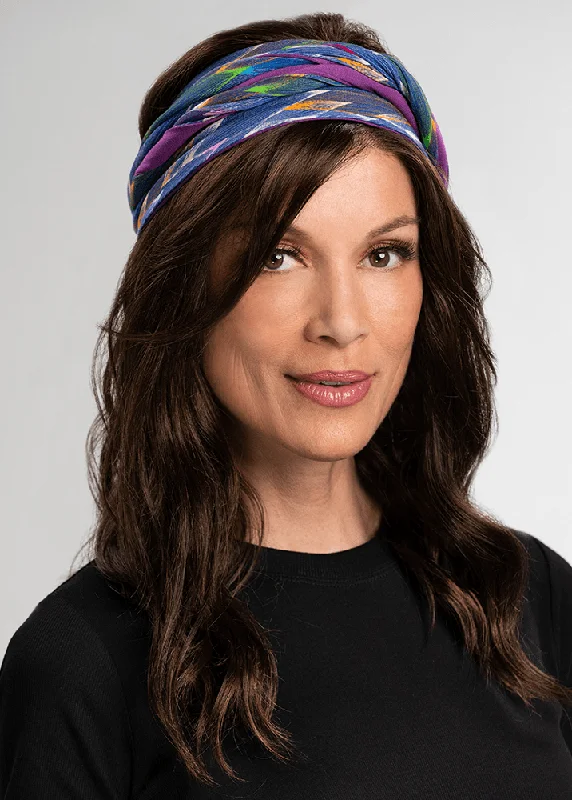 Short wig with a curly texture for a playful and youthful vibeReversible Softie Headscarf by Jon Renau