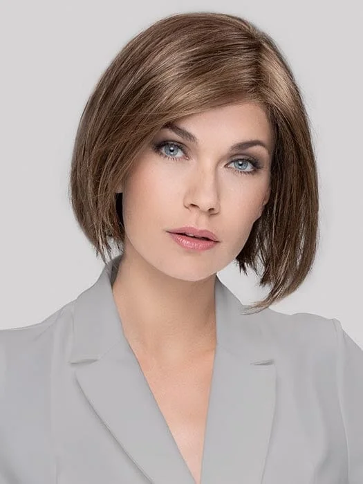 Short wig with a pre - plucked hairline for a more natural lookRule Synthetic Wig by Ellen Wille