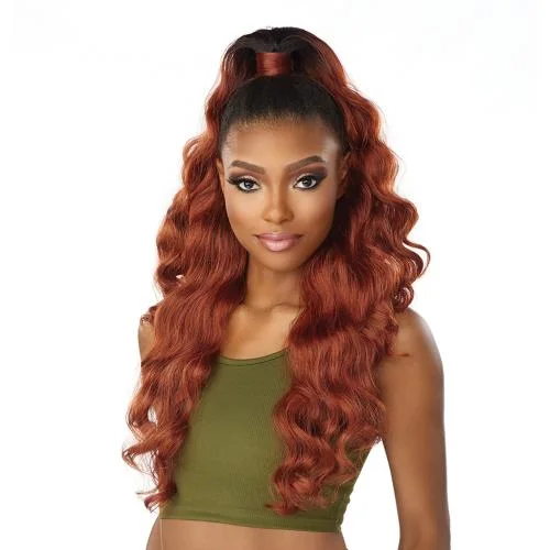 Half wig with a wavy texture for a beachy lookSensationnel Half Wig N Pony Wrap Instant Up N Down UD 18 Half wig with a wavy texture for a beachy lookSensationnel Half Wig N Pony Wrap Instant Up N Down UD 18