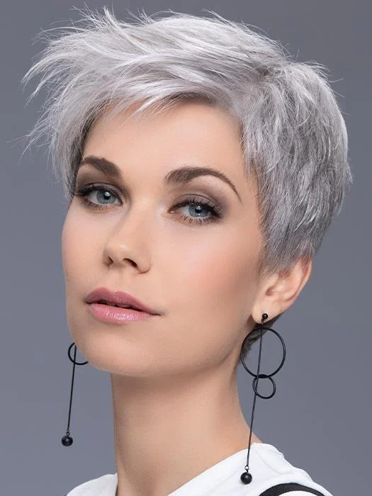 Short wig with a gradient color for a modern and stylish appearanceStep by Ellen Wille | Synthetic Lace Front Wig | CLOSEOUT