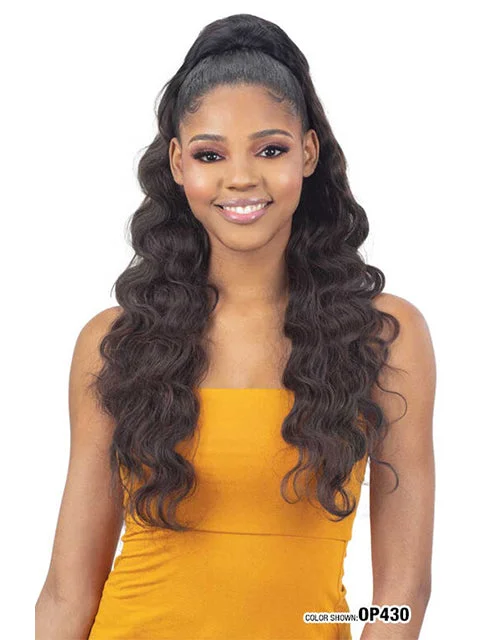 Hair buns for winter holiday partiesModel Model Gardenia Drawstring Ponytail - PALM WAVE 26 Hair buns for winter holiday partiesModel Model Gardenia Drawstring Ponytail - PALM WAVE 26