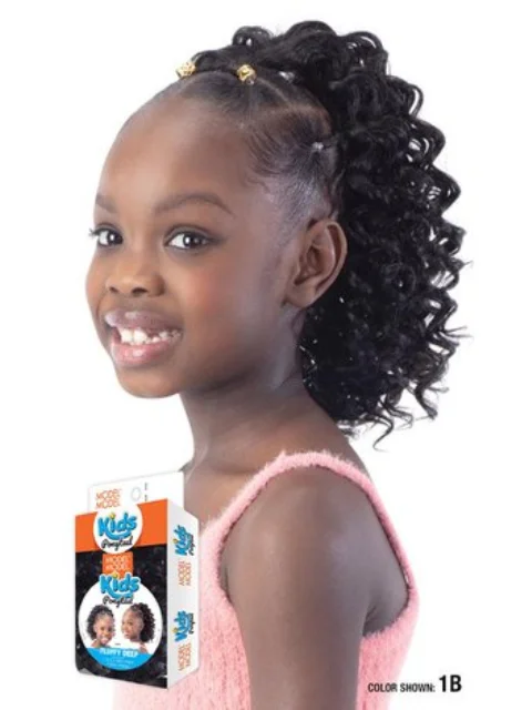Low - hanging hair buns with an elegant touchModel Model Glance Kids Ponytail - FLUFFY DEEP Low - hanging hair buns with an elegant touchModel Model Glance Kids Ponytail - FLUFFY DEEP