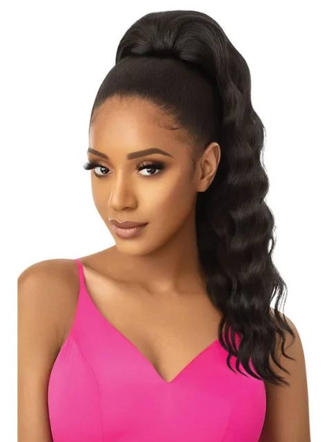 Hair buns for a vintage - inspired photoshootOutre Pretty Quick Pony Ponytail - ANI