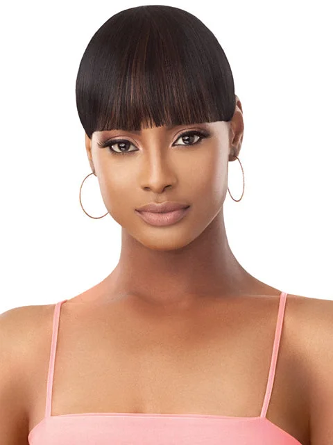 Hair buns for brides on their wedding dayOutre Pretty Quick Premium Synthetic Bun - CLASSIC BLUNT BANG Hair buns for brides on their wedding dayOutre Pretty Quick Premium Synthetic Bun - CLASSIC BLUNT BANG