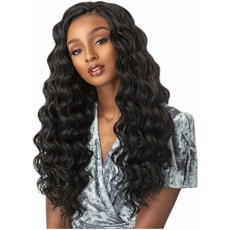 Braid & Plait Hair Extensions with Blonde Highlights for a Sun - Kissed LookSensationnel Lulutress Synthetic Braids – Ocean Wave 18" Braid & Plait Hair Extensions with Blonde Highlights for a Sun - Kissed LookSensationnel Lulutress Synthetic Braids – Ocean Wave 18"
