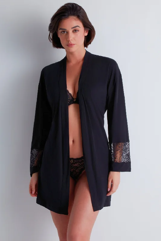 Lazy Days Kimono Black