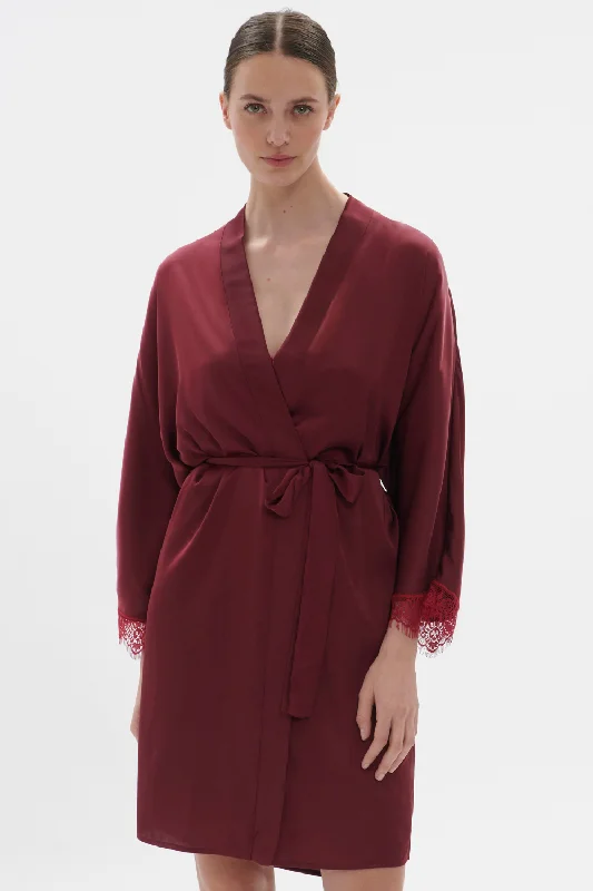 Satin Secrets Kimono Spinel Red